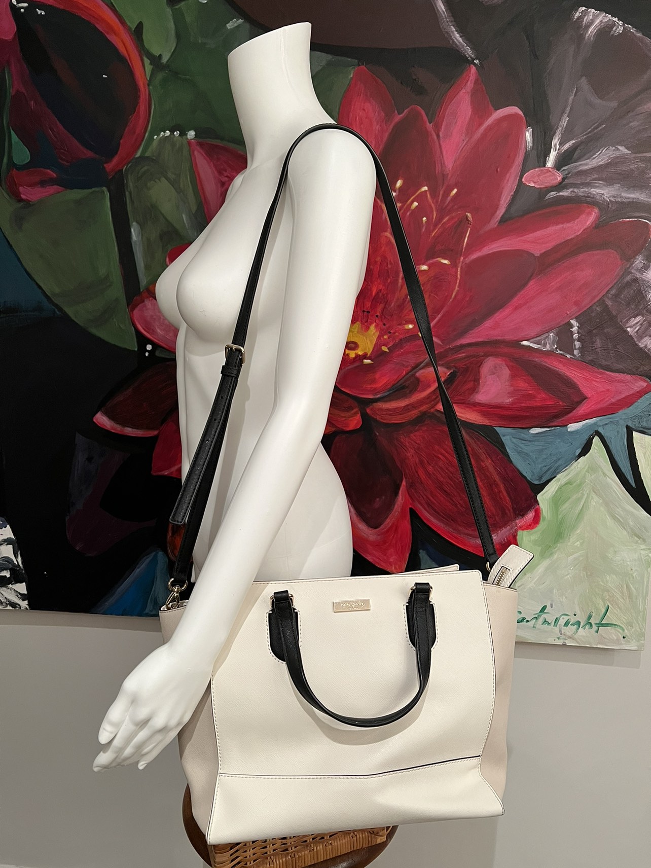 KATE SPADE authentic vintage bag image indicator(4)