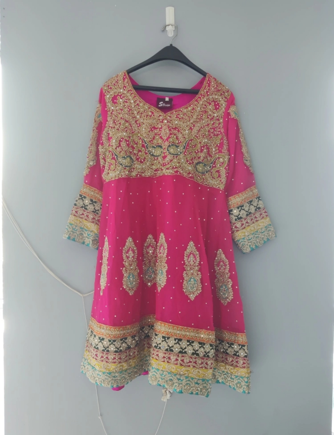 Beautiful Indian Outfit - Perfect for Eid image indicator(2)