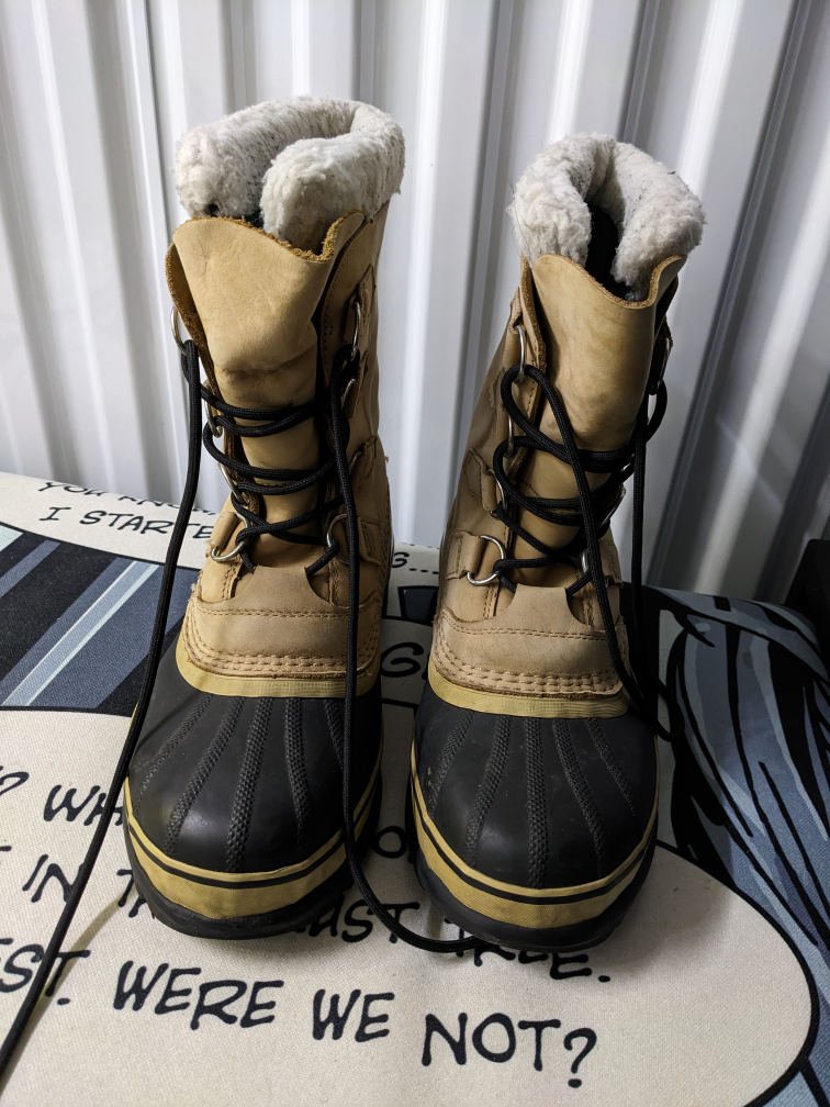 Sorel Men's Caribou Waterproof Tan Snow Boots, Size 7 image indicator(2)