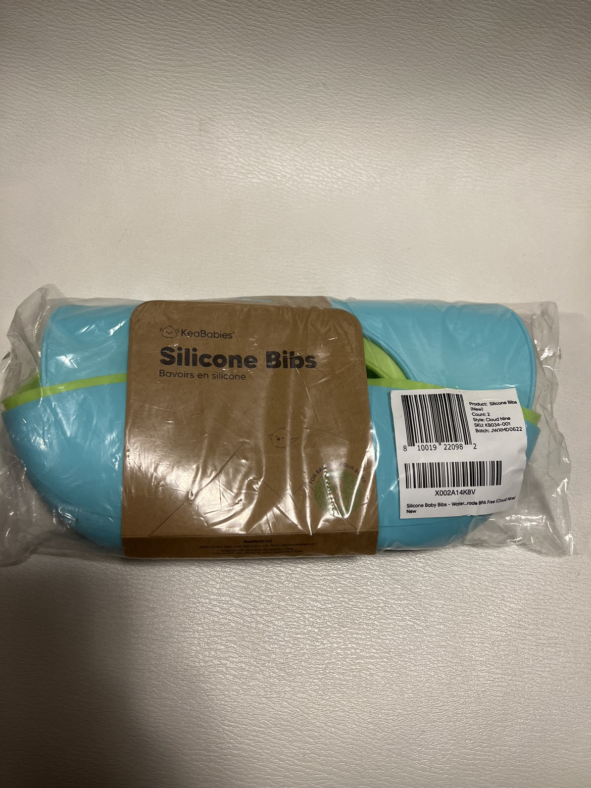 2 pack Baby Silicone Bibs (blue / green)