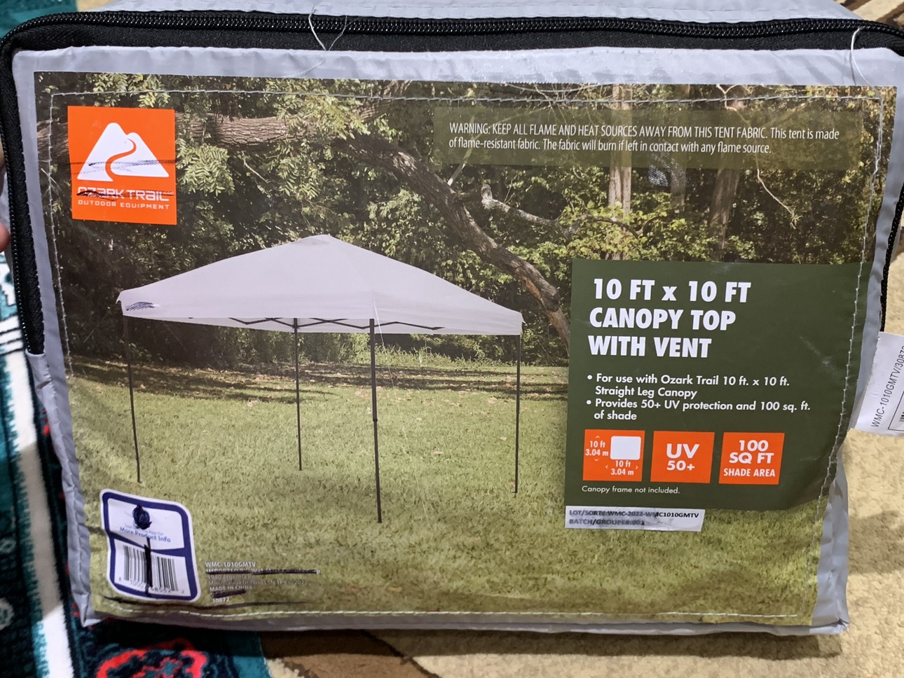 Brandnew 10x10 ft canopy only,mesh curtain not included read des - photo 4