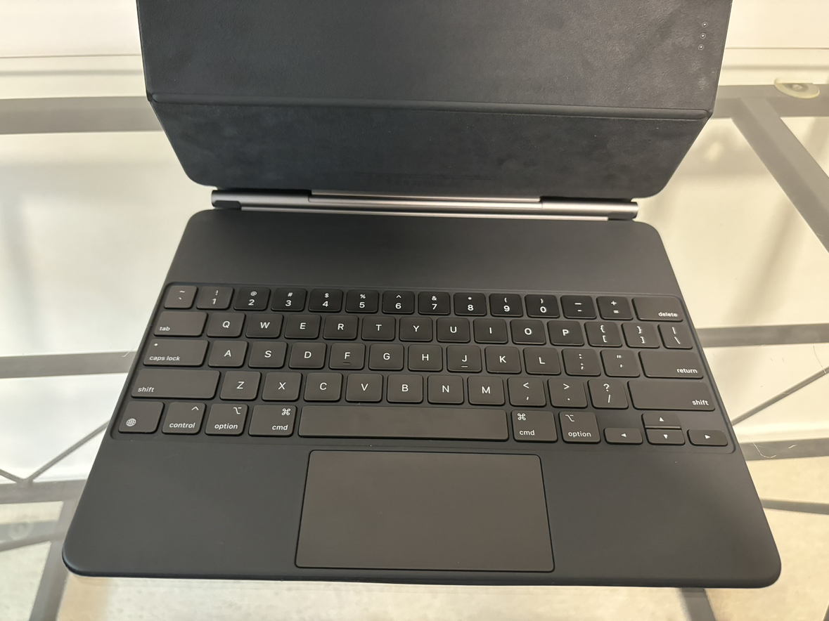 Magic Keyboard for IPad Pro 12.9 inch (5th gen) - photo 2