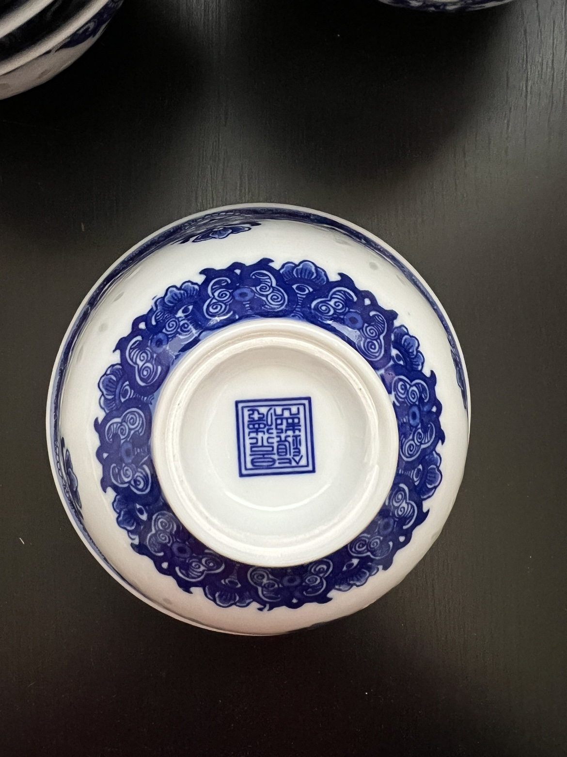 Brand new set of 10 bowls + more FREE bowls and plates image indicator(3)