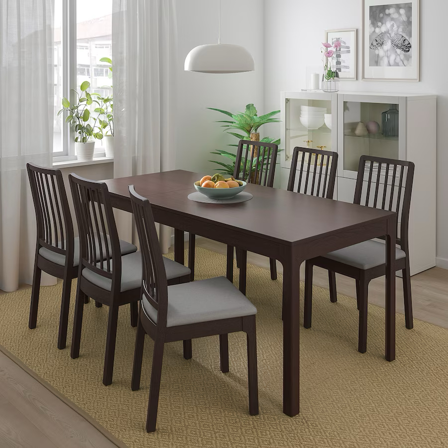 Extendable table