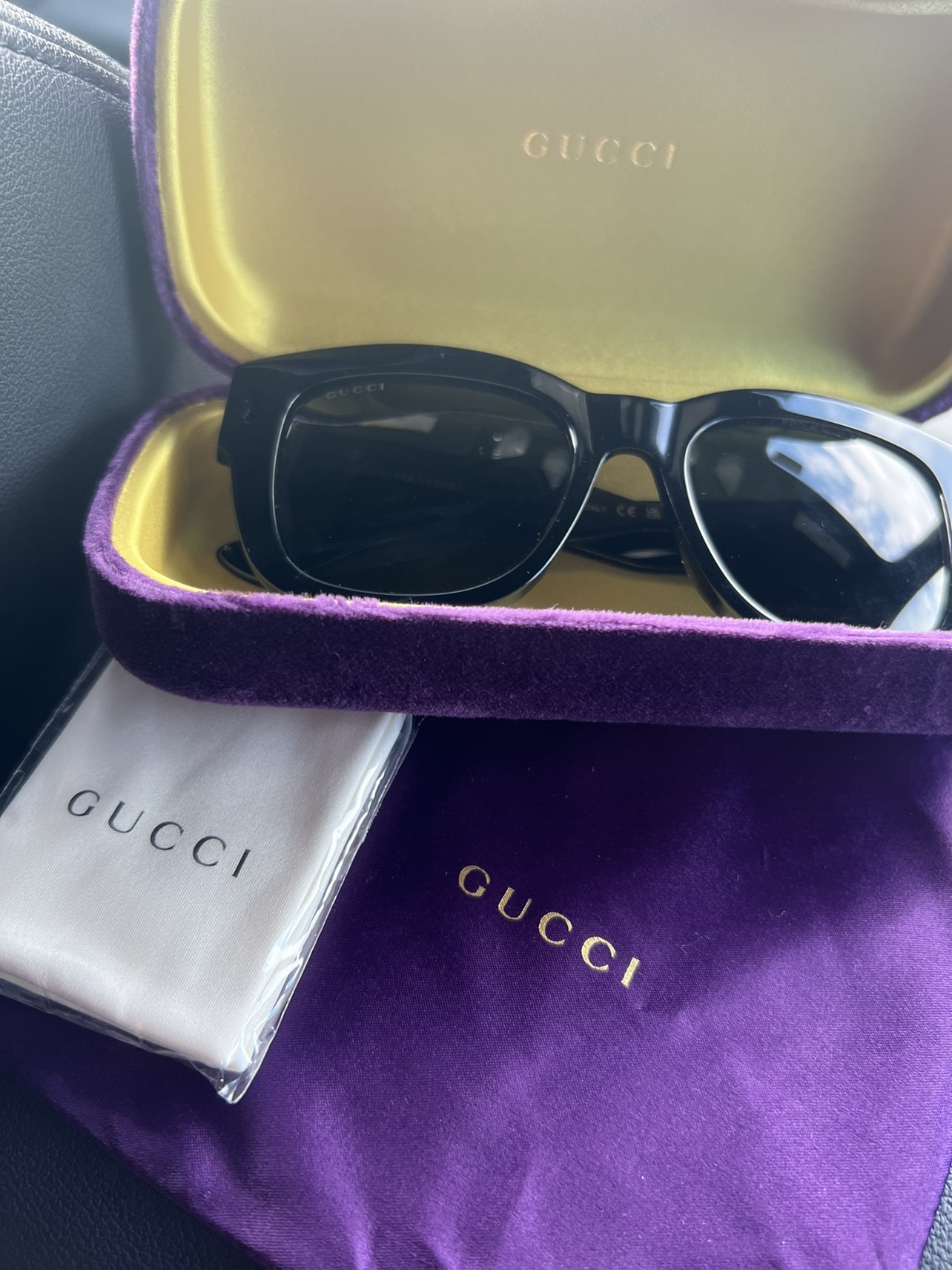 Gucci Sunglasses - photo 3