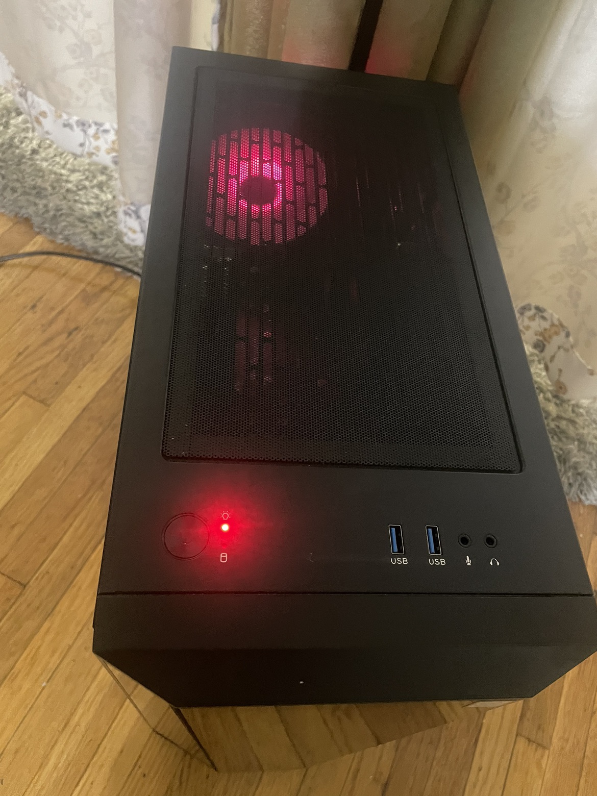 RGB Gaming Pc image indicator(7)