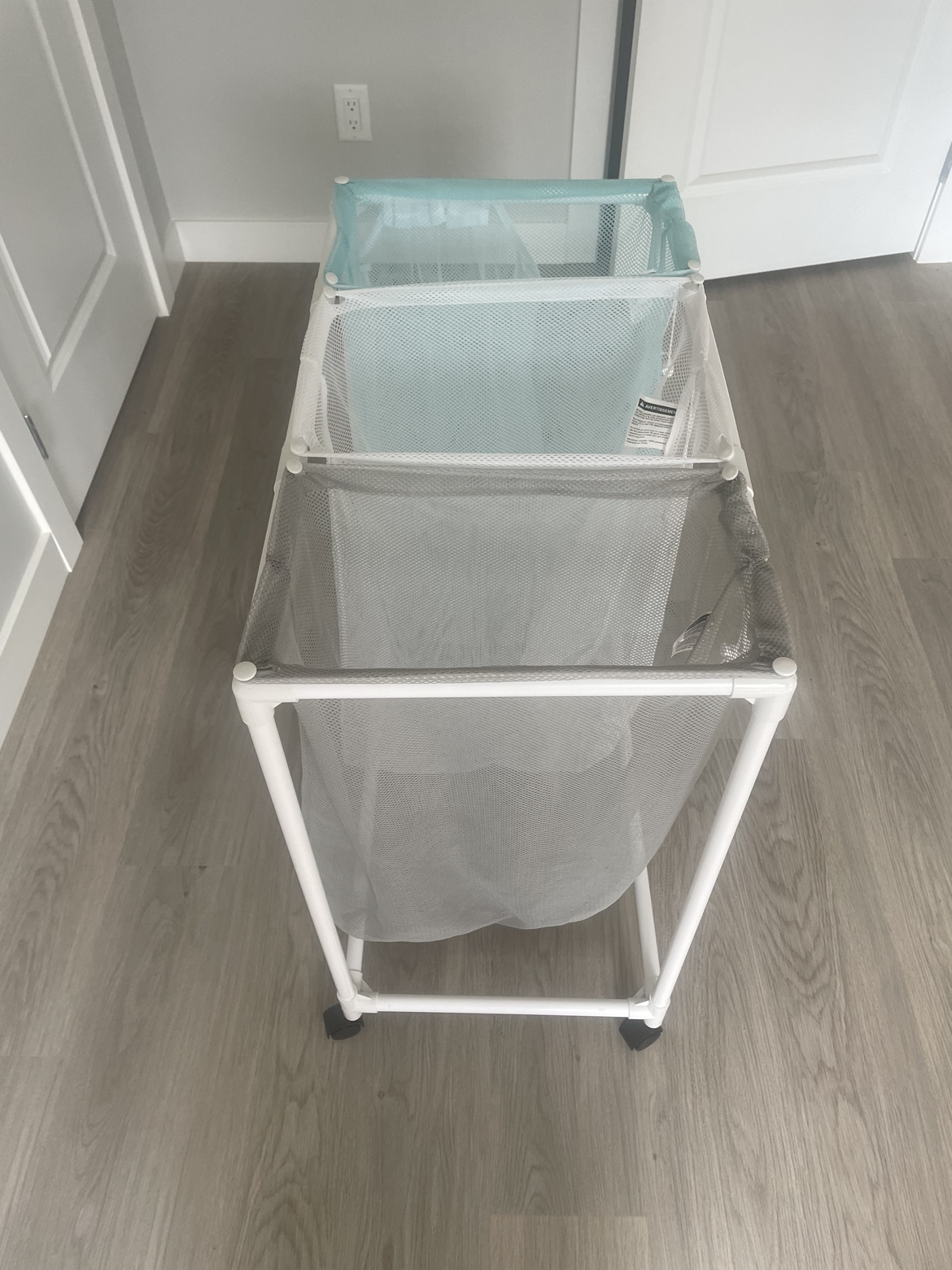 Laundry basket - photo 2