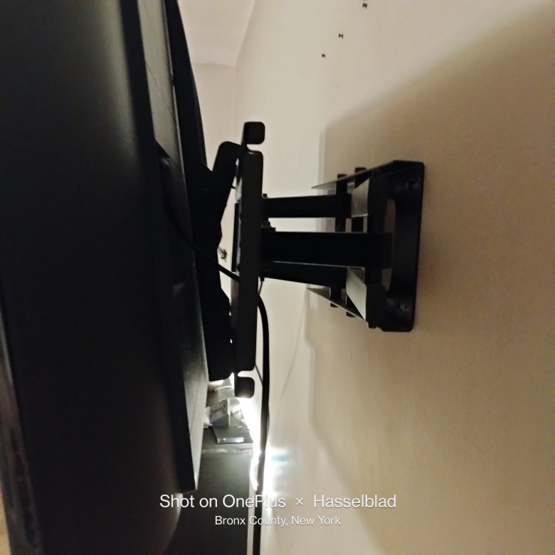 Sony 43" TV - photo 4
