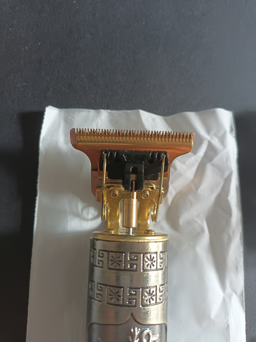 Compact Portable grooming clippers image indicator(2)