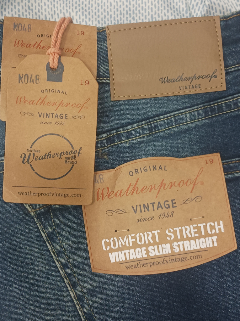 Weatherproof vintage jeans thumbnail