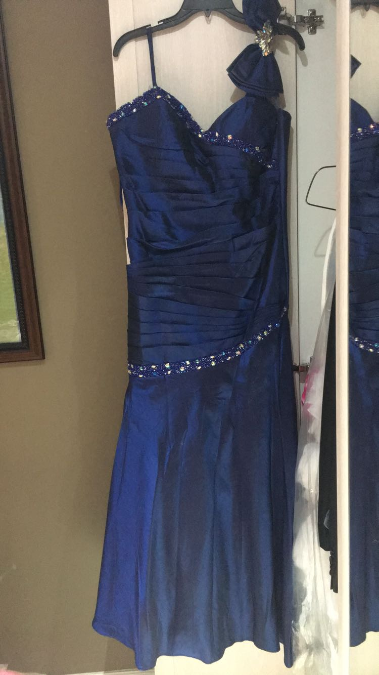 navy prom - photo 2