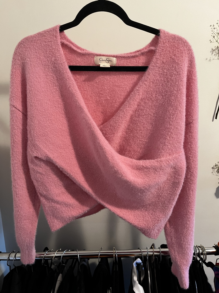women's clothing thumbnail
