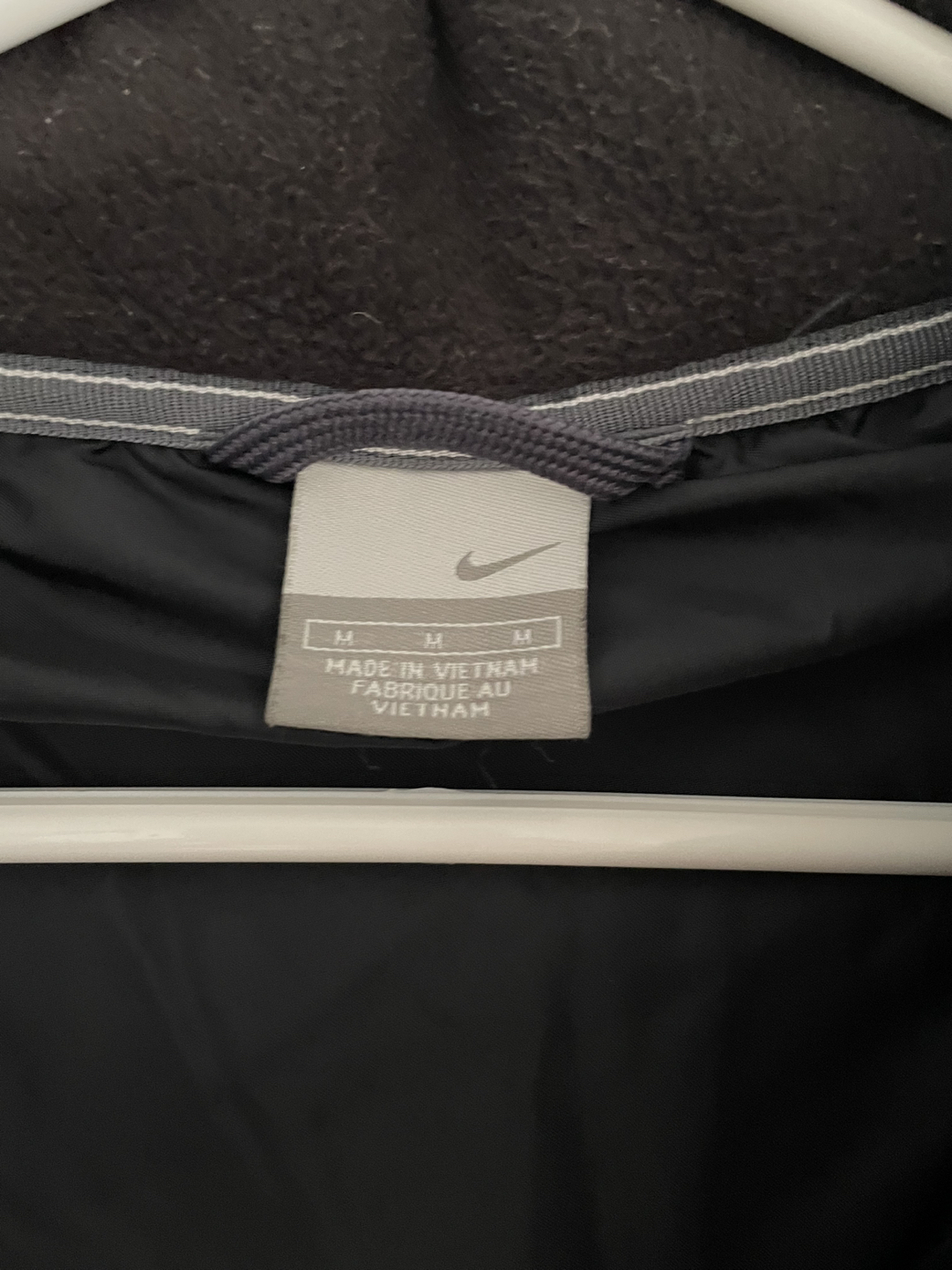 Men’s Nike silver puffer jacket size M - photo 3