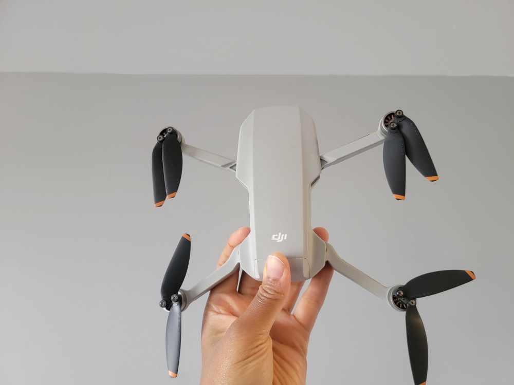 DJI MINI SE DRONE, PRICE IS FIRM! - photo 5