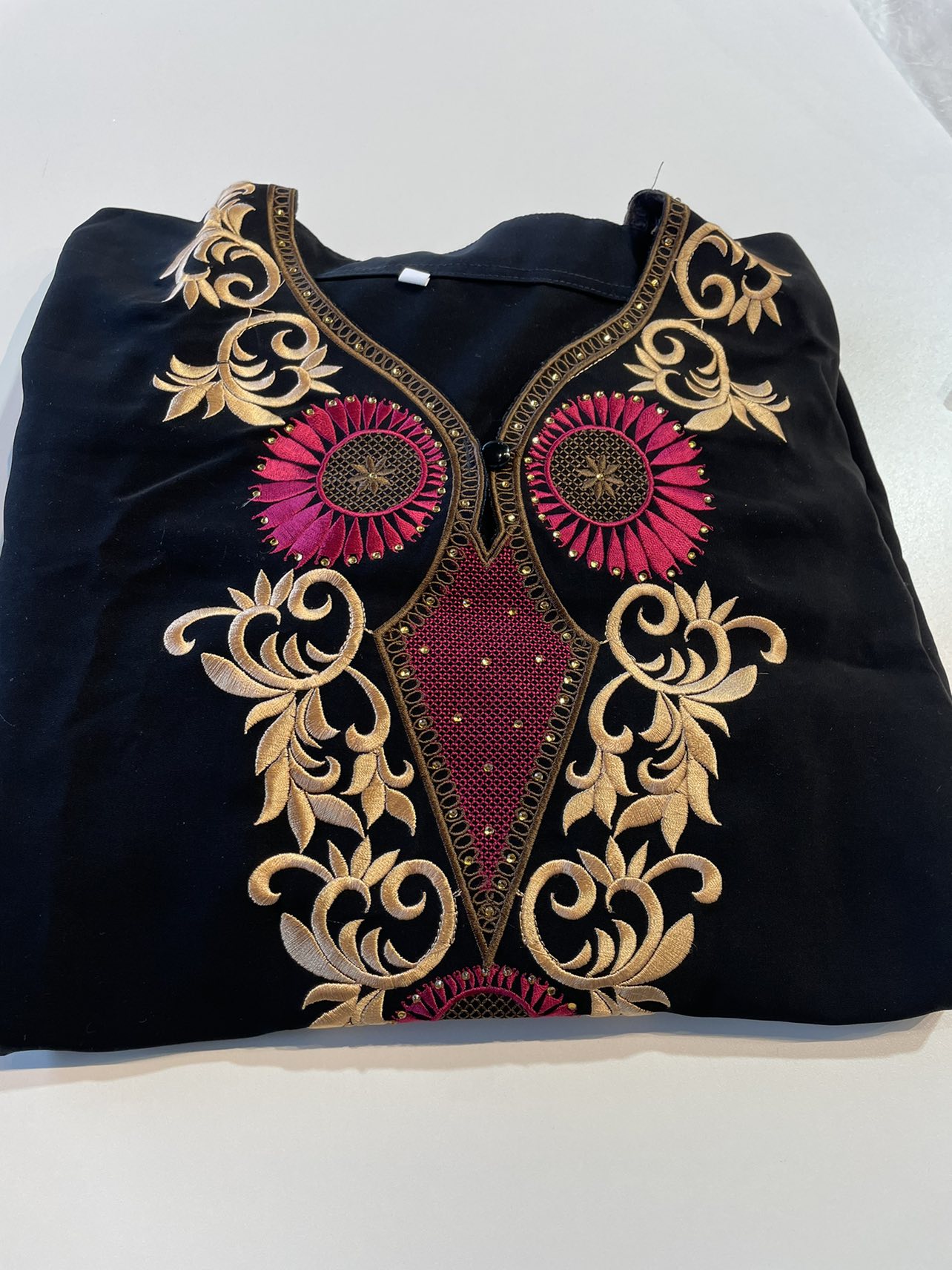 Abayas are on sale any size $25 each Starting size from 20 to 60 - photo 5