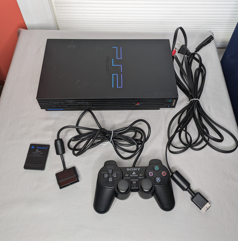 PlayStation 2 Fat with cables, controller and memory card thumbnail
