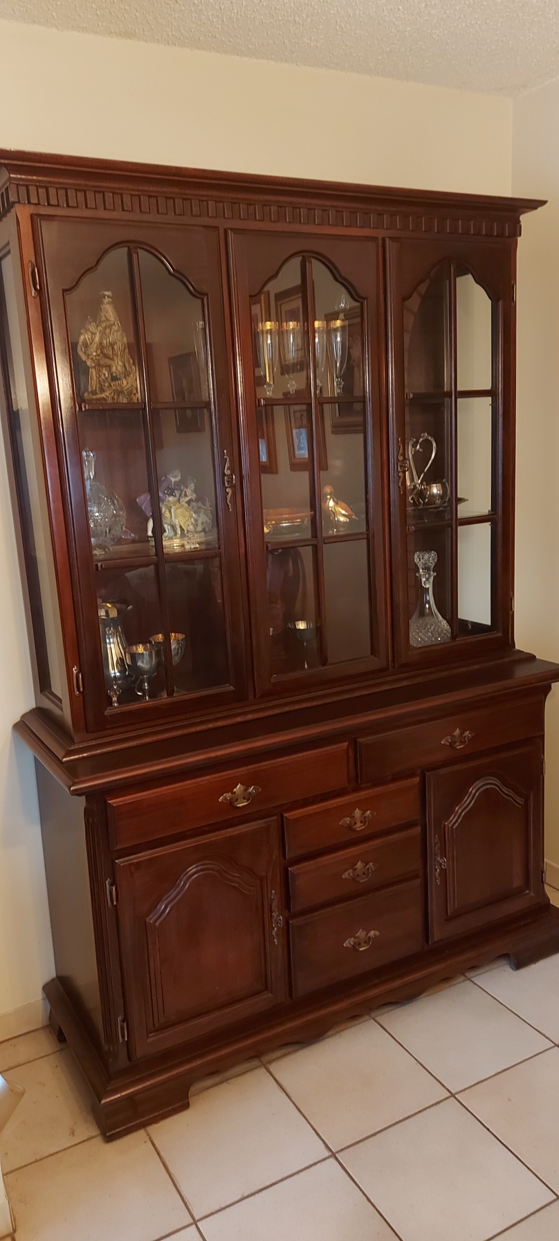 Solid wood China cabinet