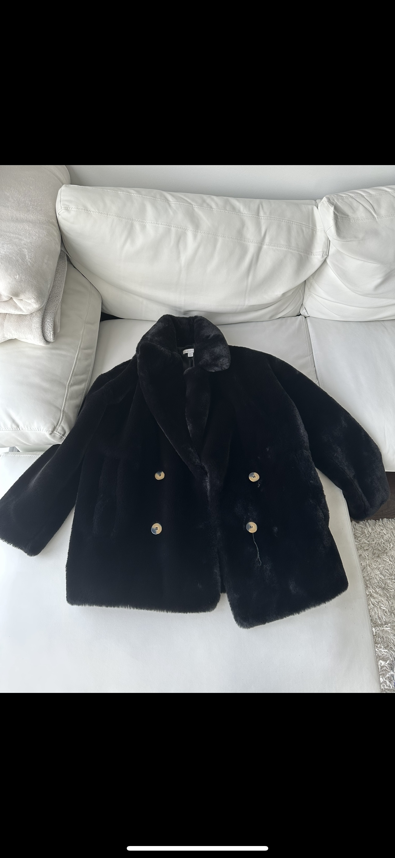 Black Faux fur coat size small 🦃 thumbnail