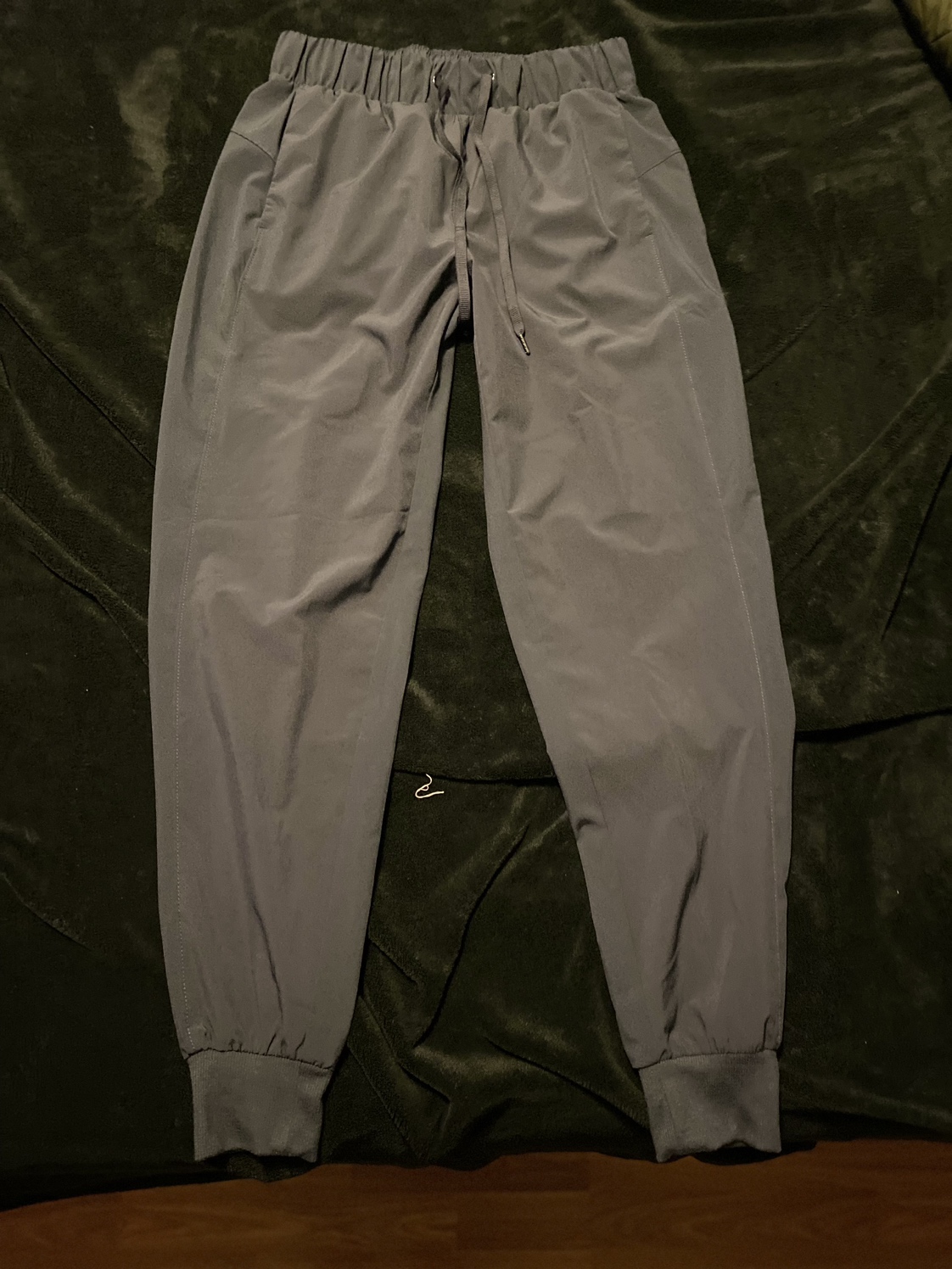 WOMENS PANTS (TWO BRAND NEW) thumbnail