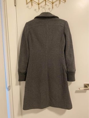 H&M Gray Lady Winter Jacket - Size 5.5 image indicator(3)