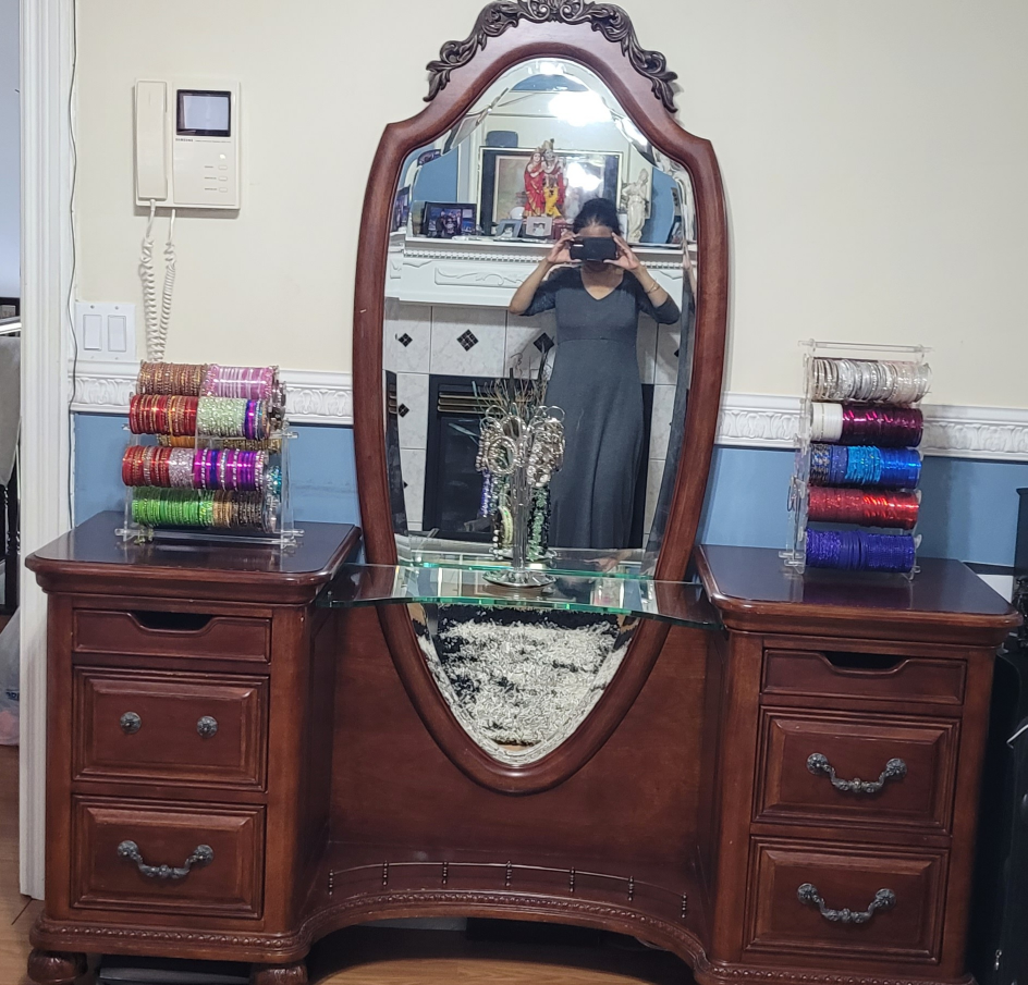 Coffee table, vanity etc - photo 5
