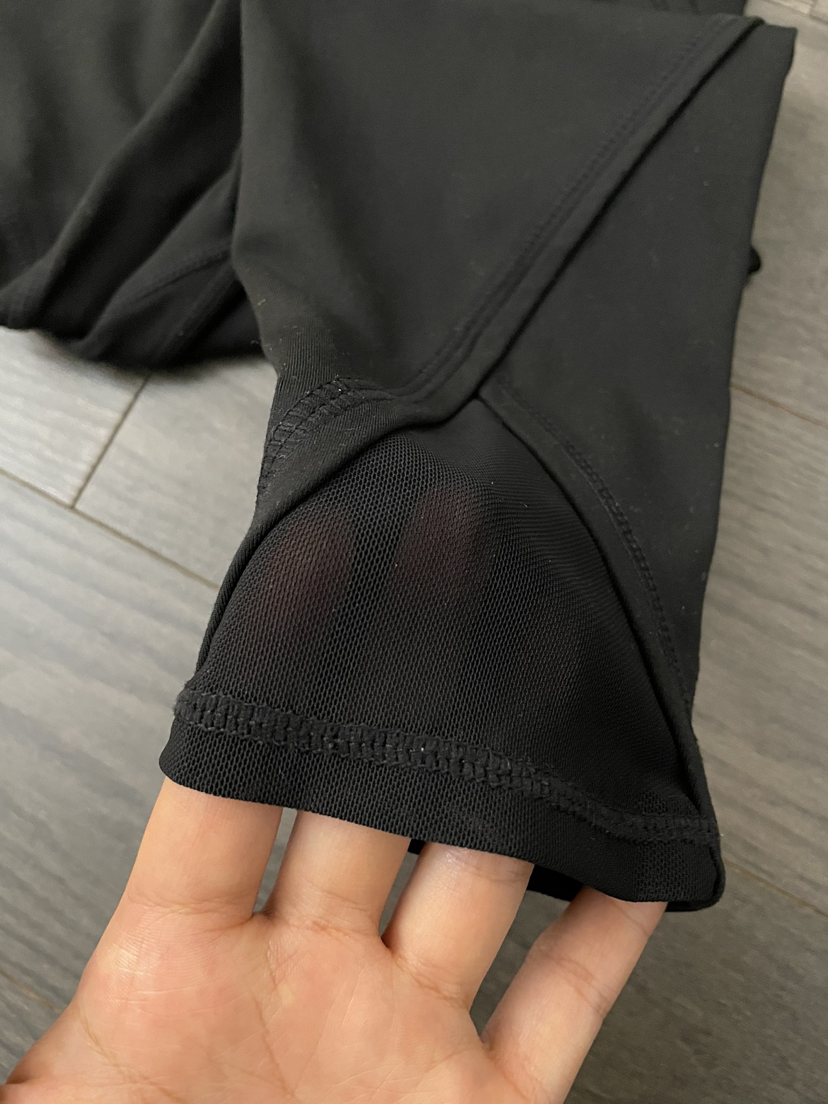 Black leggings with mesh ankle detail - photo 2