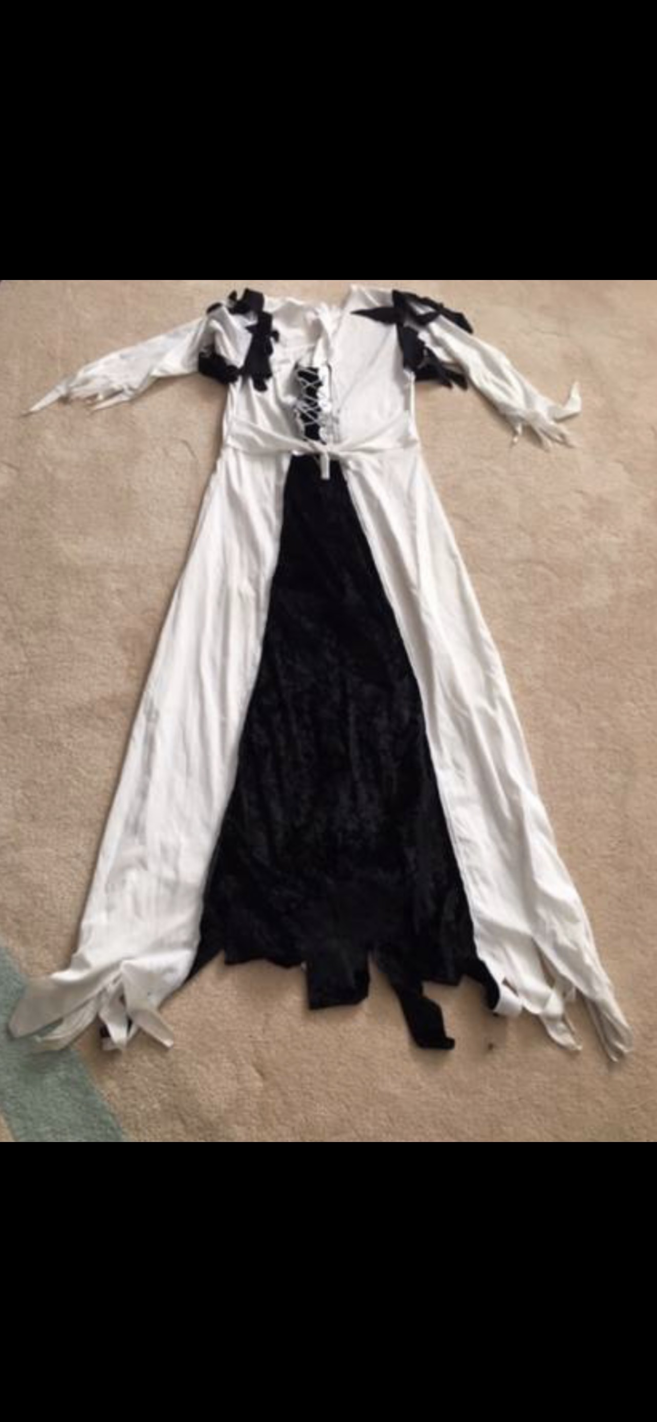 Halloween costumes & decorations - photo 5