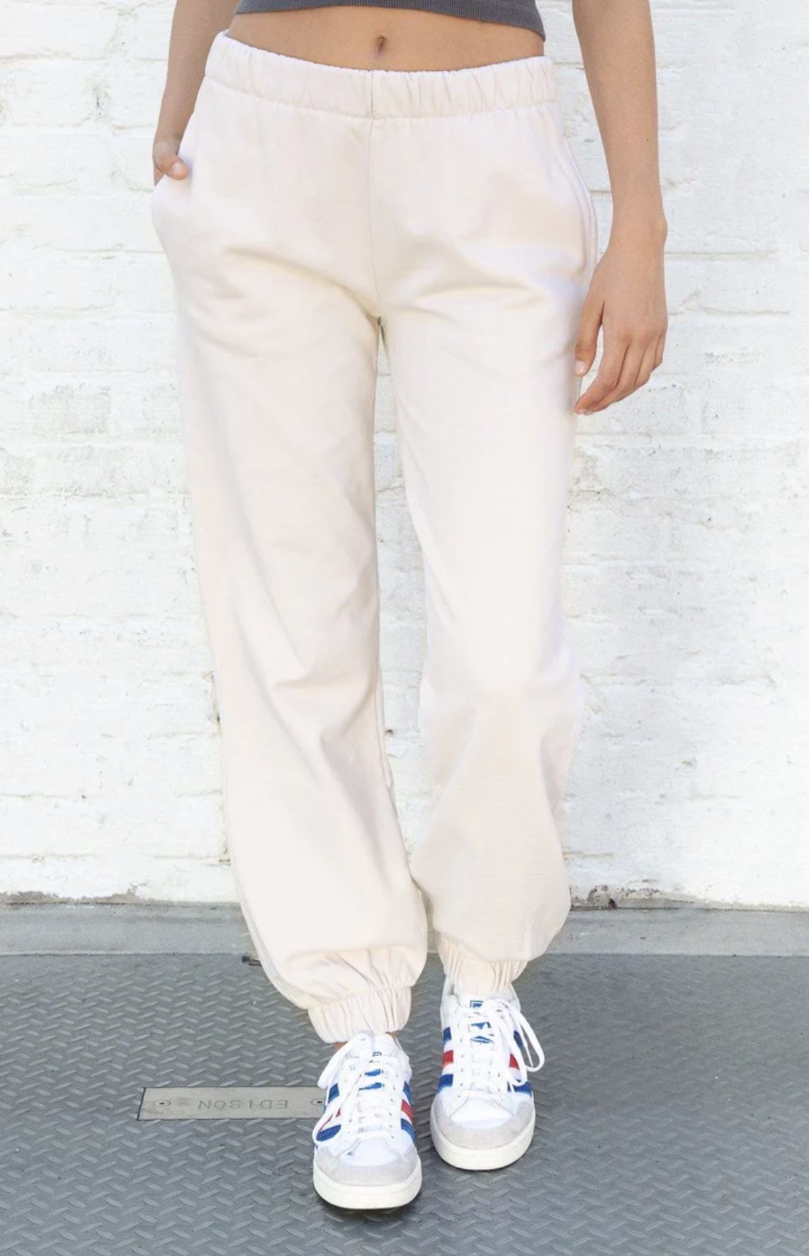 Brandy Melville Rosa Sweatpants in White / Light beige