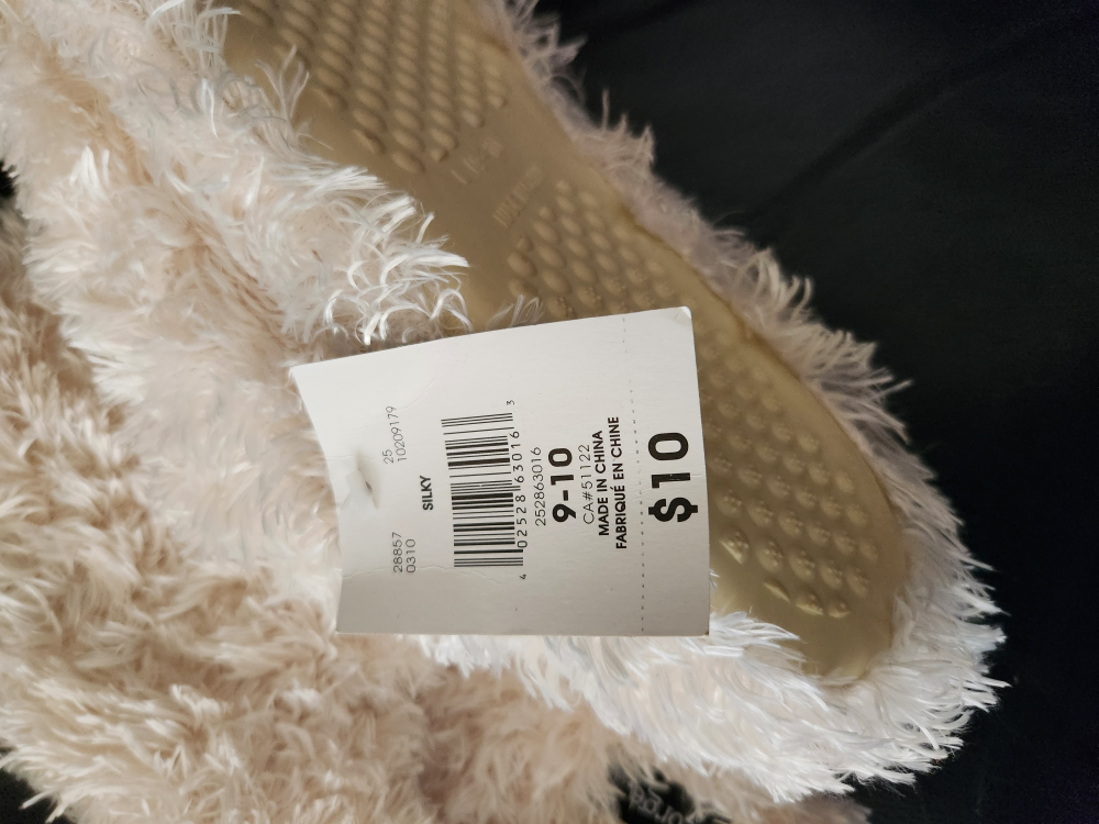 slippers women size 9 - 10 image indicator(3)