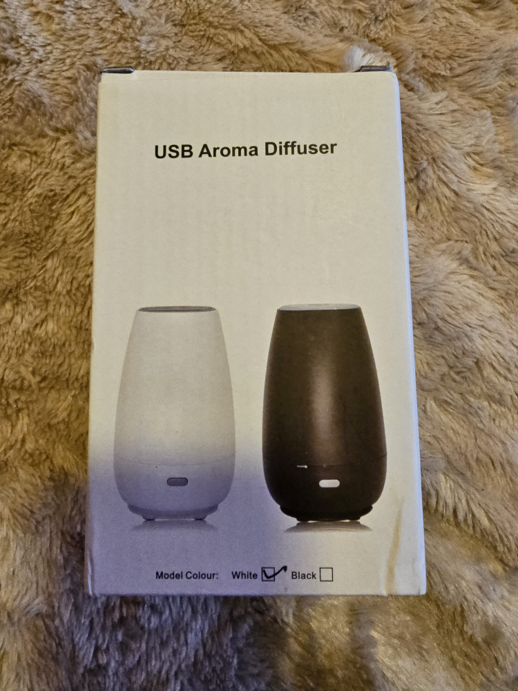 Mini USB aroma diffuser-new in box