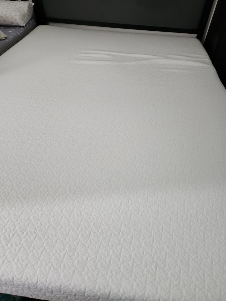 Queen Mattress Memory foam - photo 2