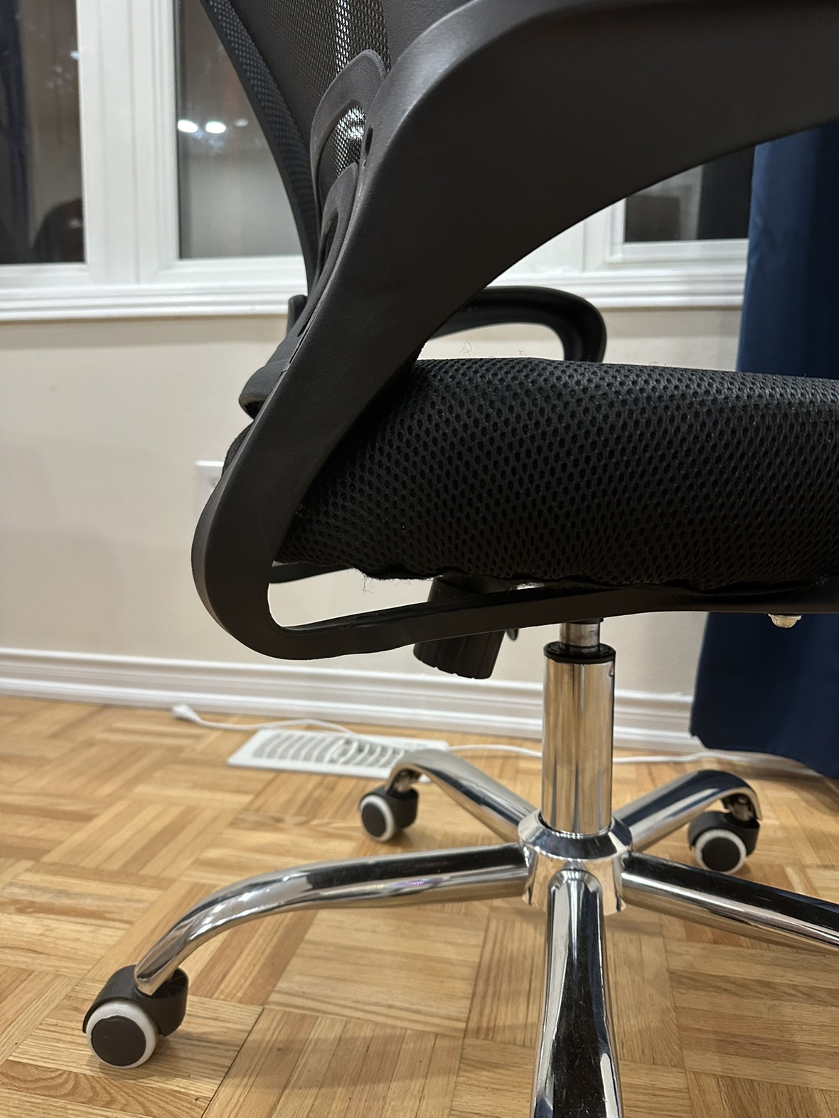 Ergonomic Chair - photo 3