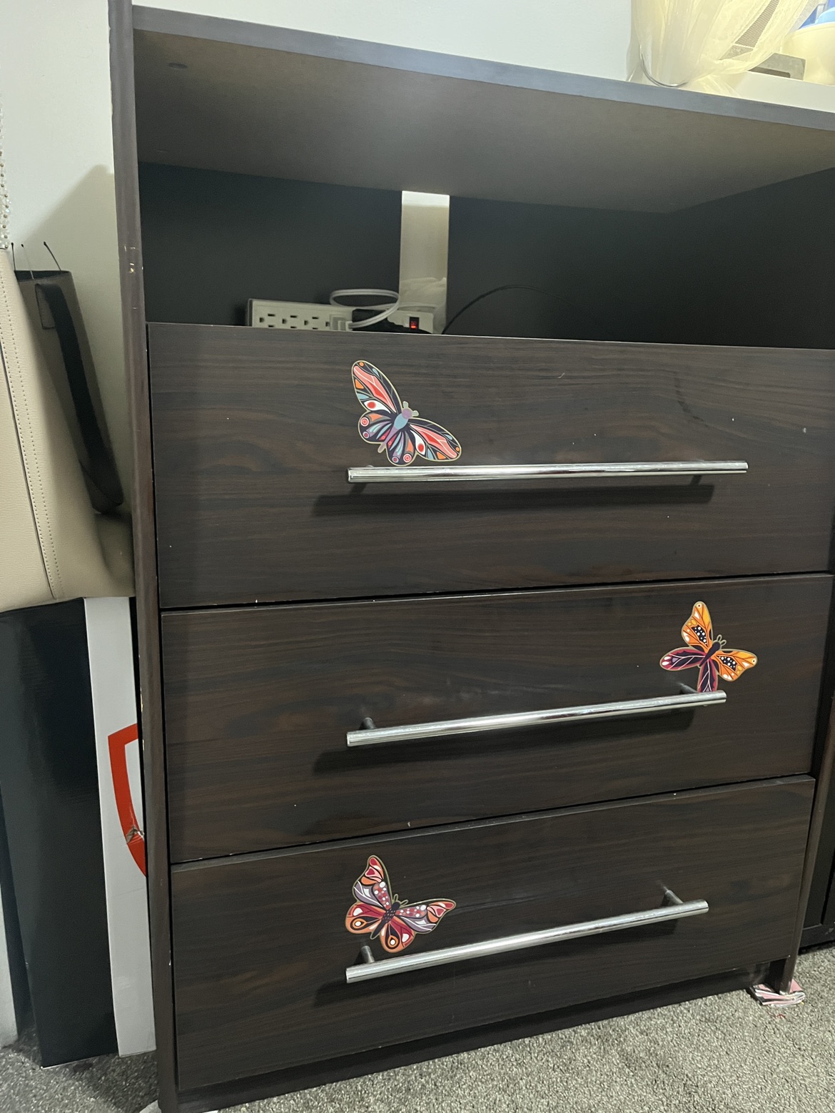 IKEA malm dresser - photo 2