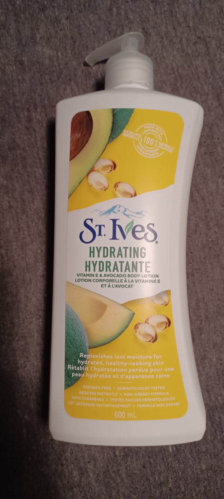 Brand New St. Ives Hydrating Body Lotion 600ml thumbnail