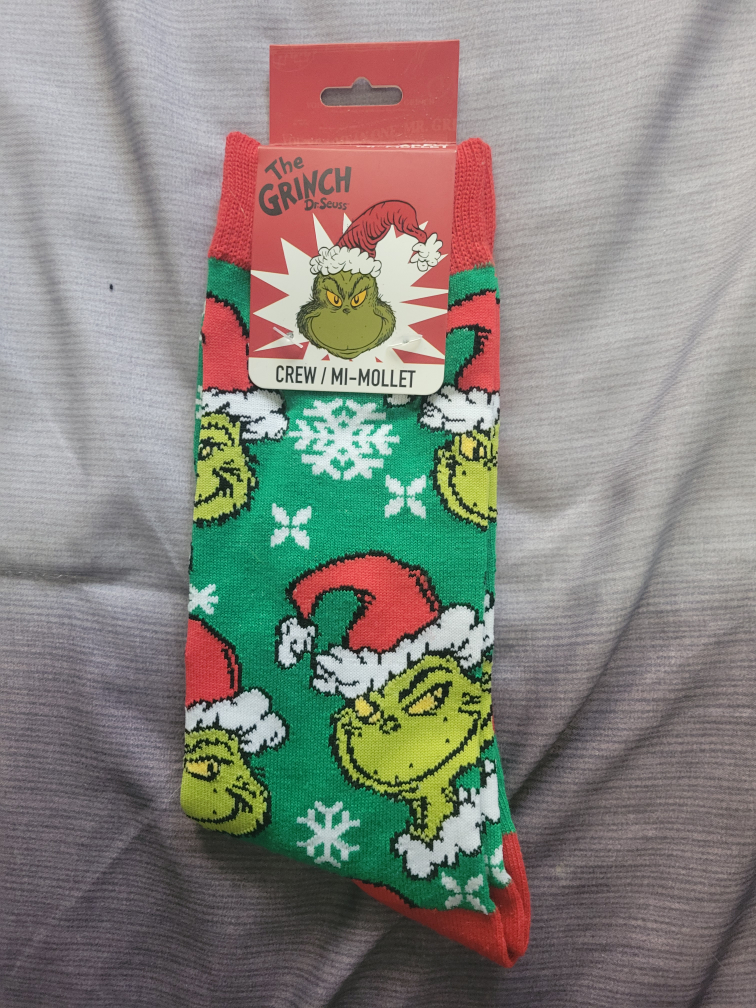 Grinch crew socks thumbnail