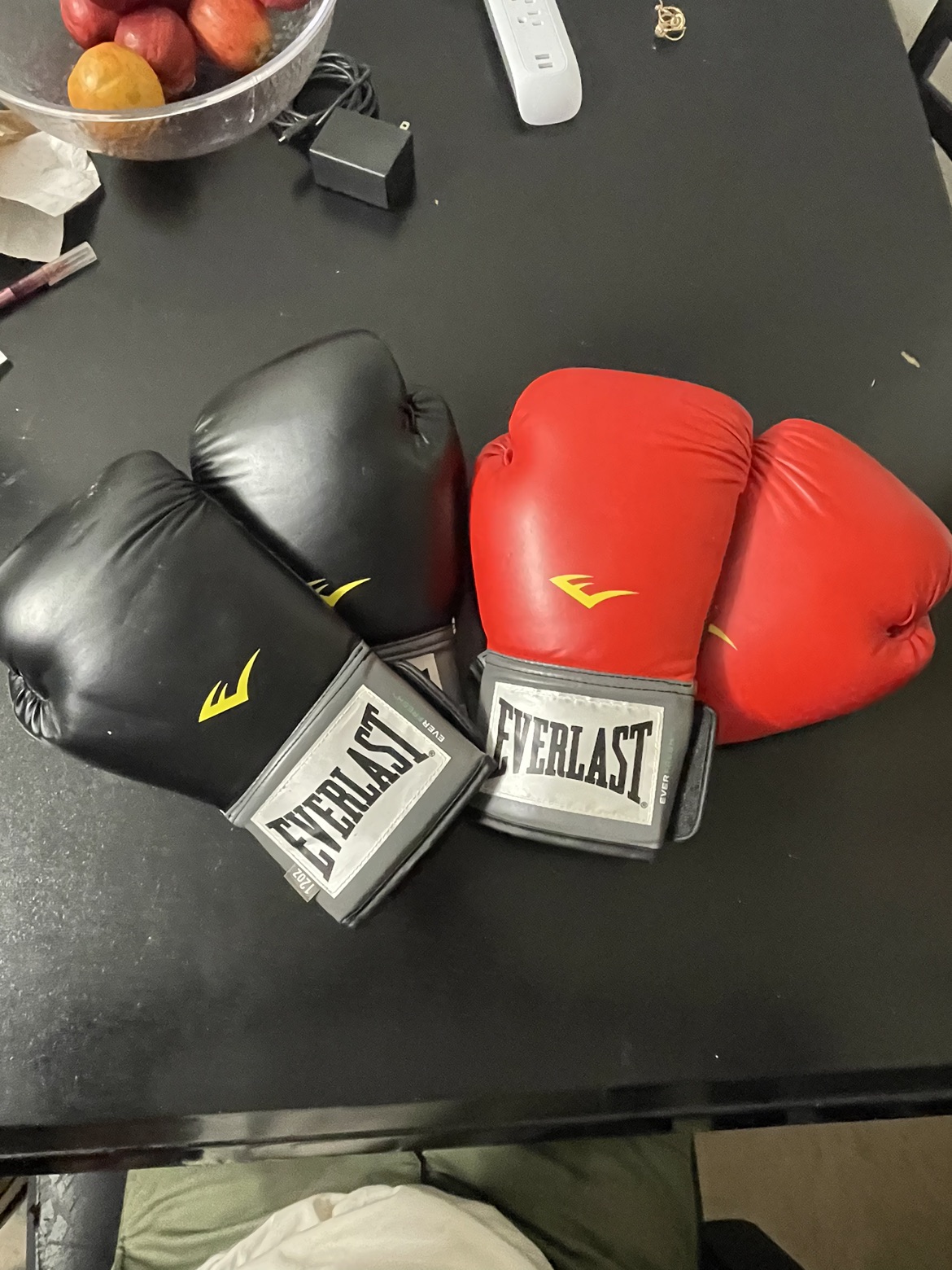 *TWO PAIRS* 12oz Everlast Boxing Gloves