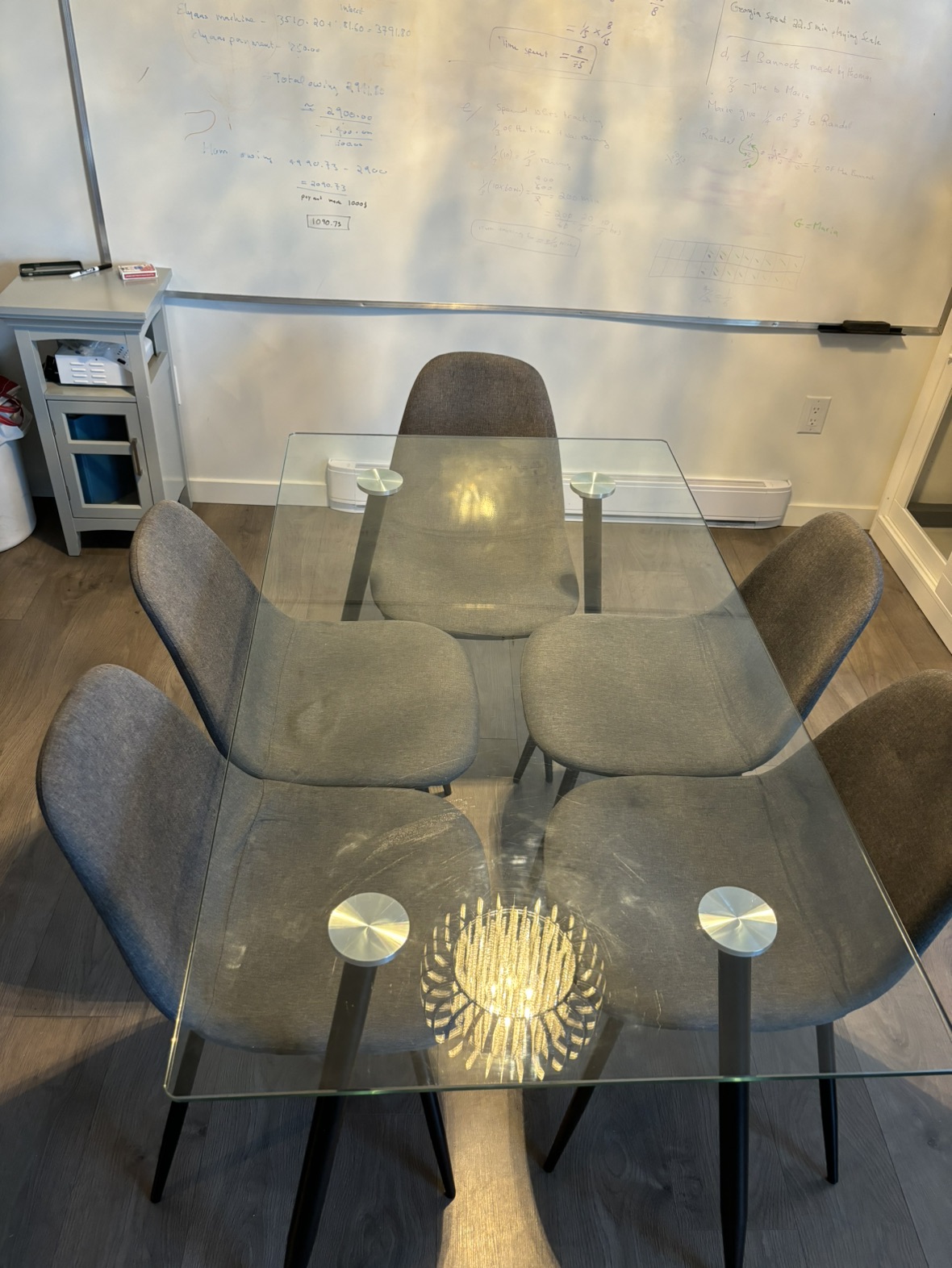 Glass dinner table with 6 chairs - photo 3