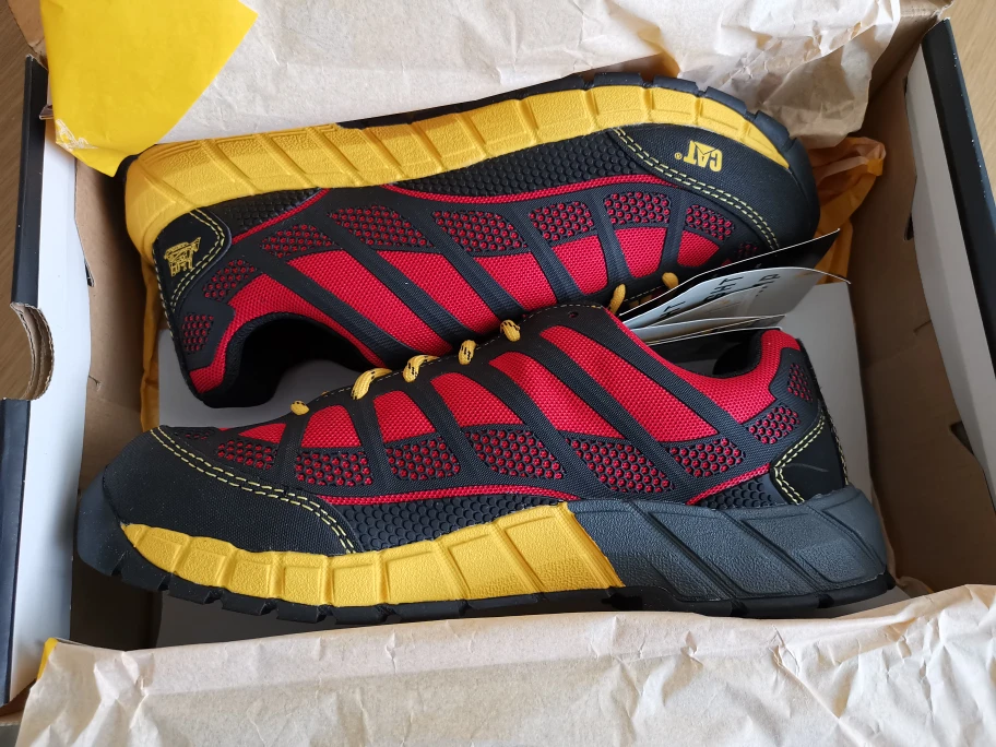 caterpillar safety shoes image indicator(2)