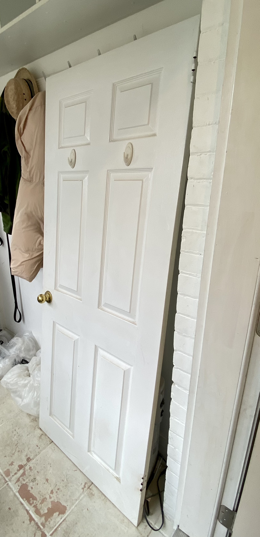 Free door thumbnail