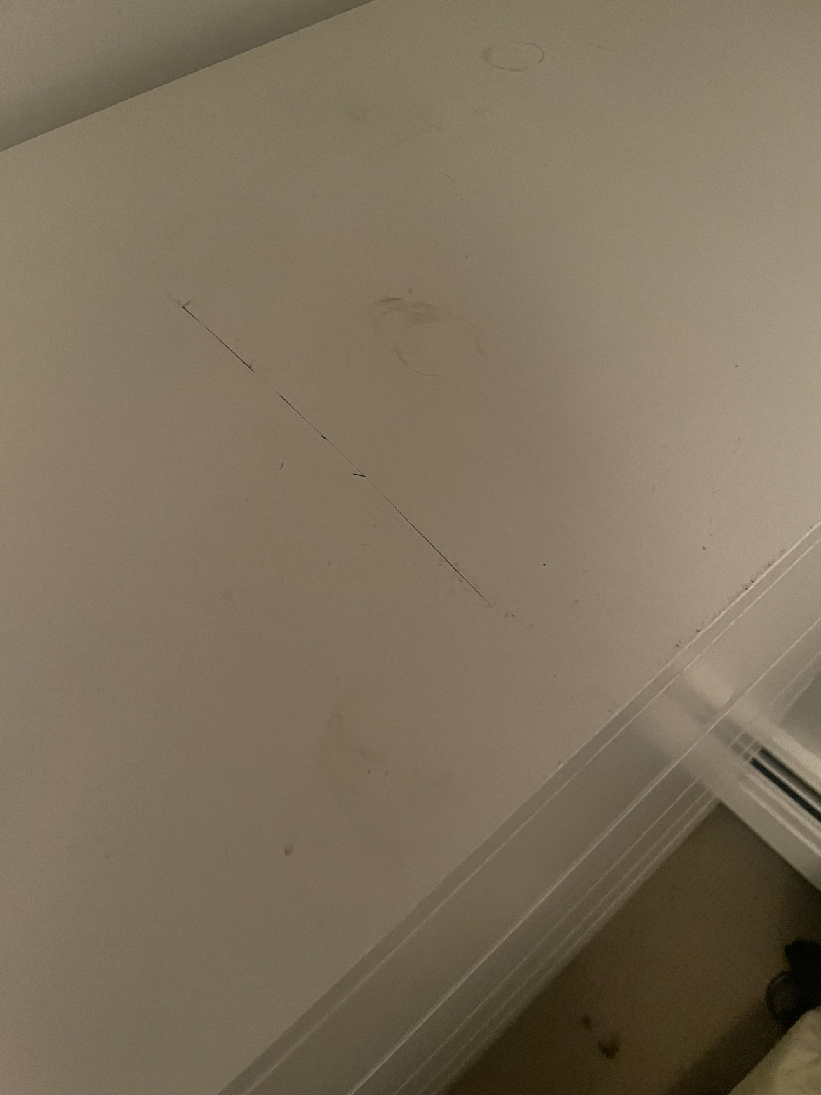 IKEA dresser #freecycle - photo 2