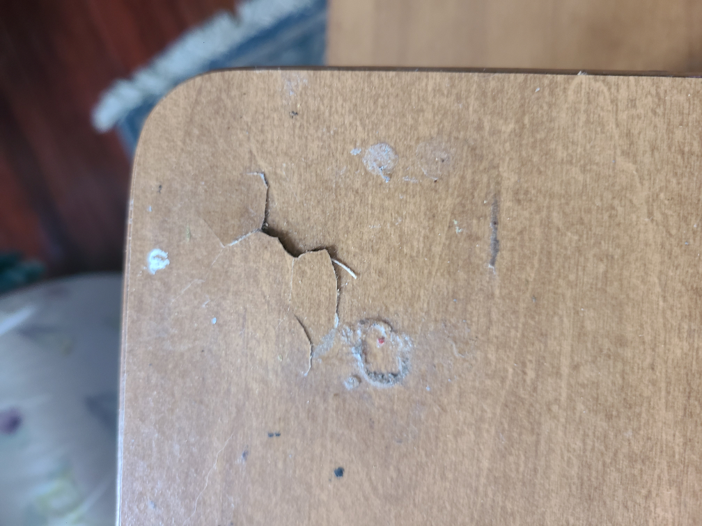 Vintage wooden coffee/side table - photo 3