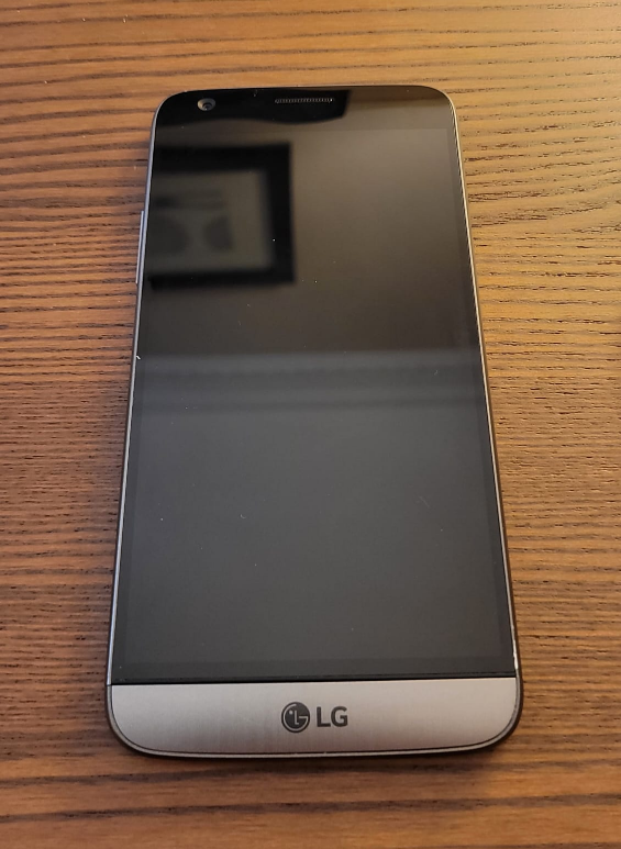 LG G5 smart phone thumbnail