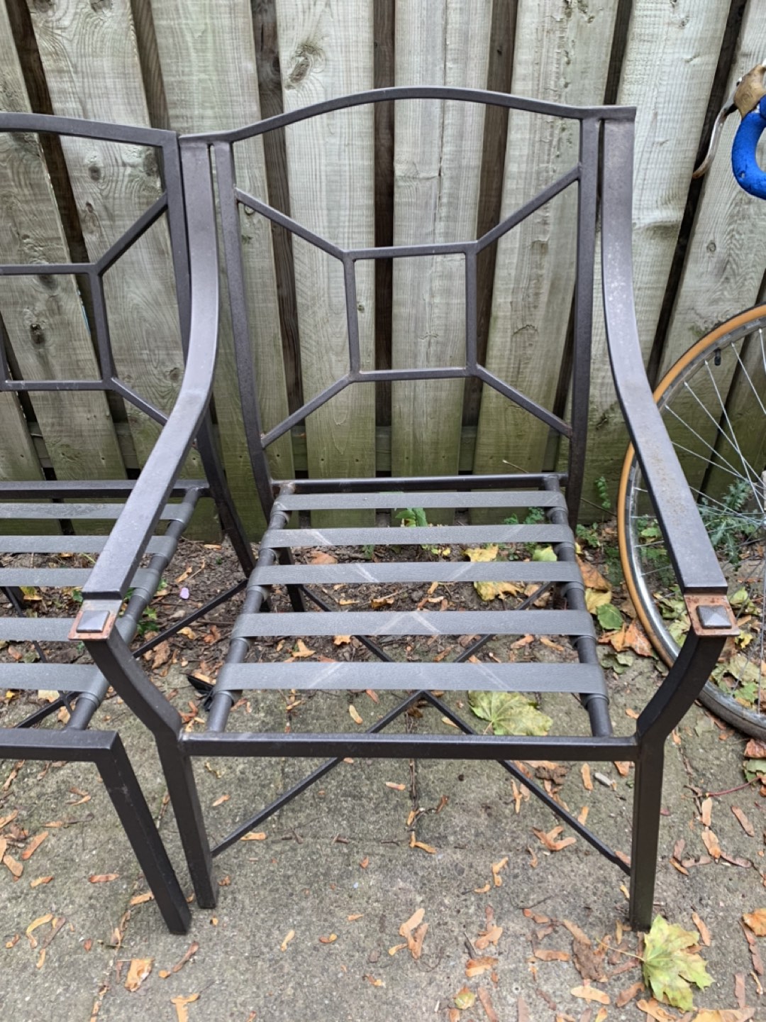 Patio chairs - photo 3