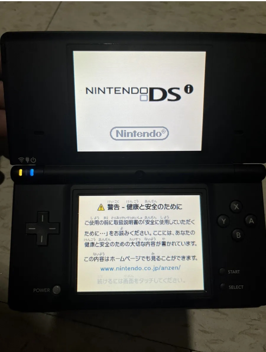 Nintendo DSI Black twl-001 JPN MODEL Working No Charger thumbnail