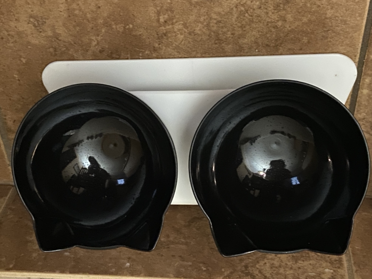 Raised Cat Face Shaped Non-Slip Dish