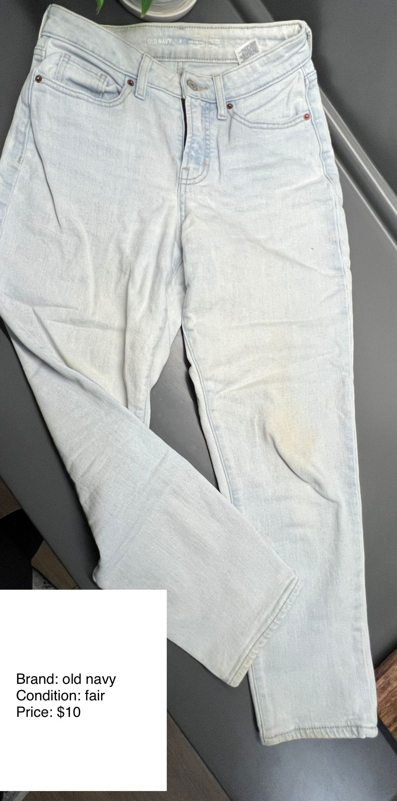 High waisted jeans thumbnail