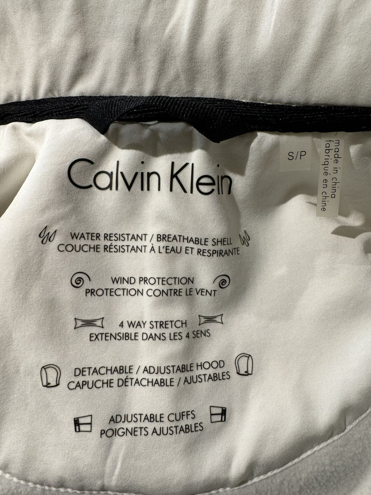 White Jacket （Calvin Klein） - photo 4