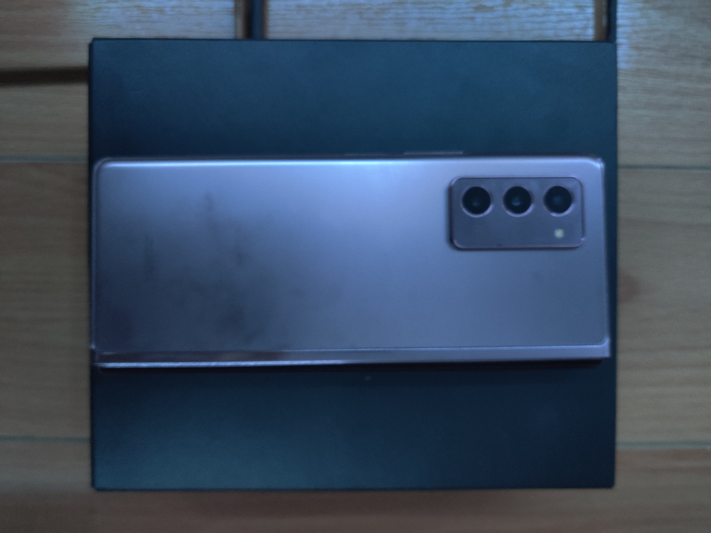 Galaxy Z Fold 2 - photo 4