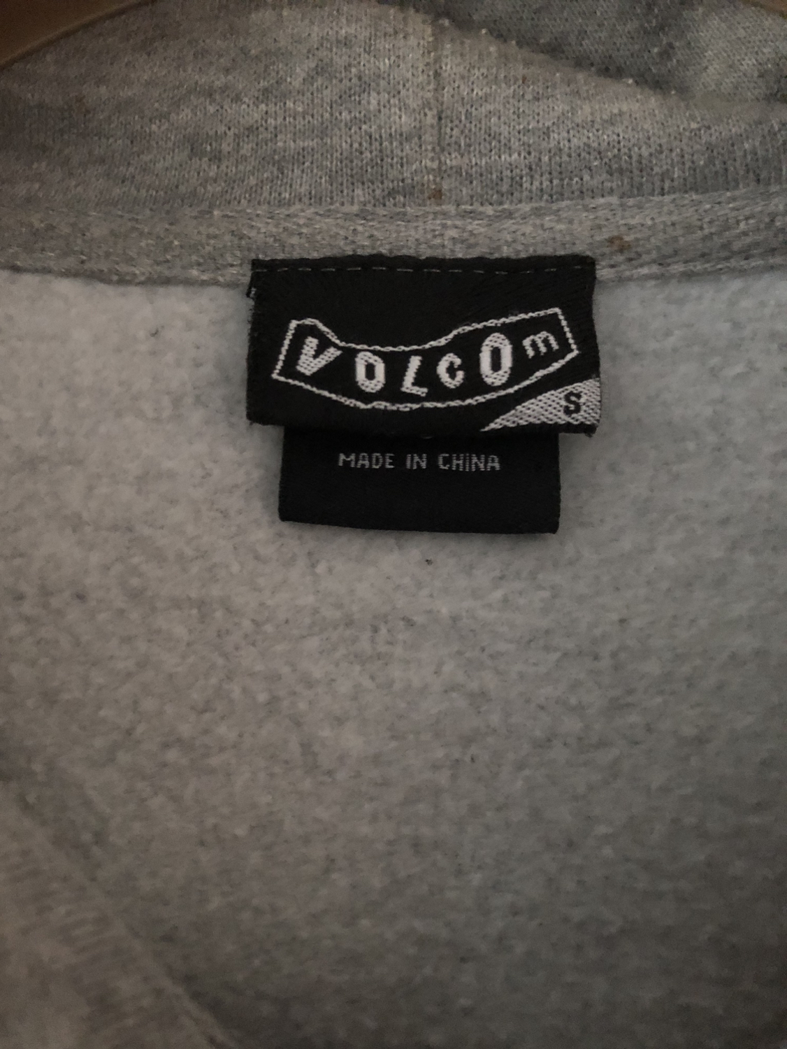 Full zippered sweatshirt for youth back to school image indicator(2)