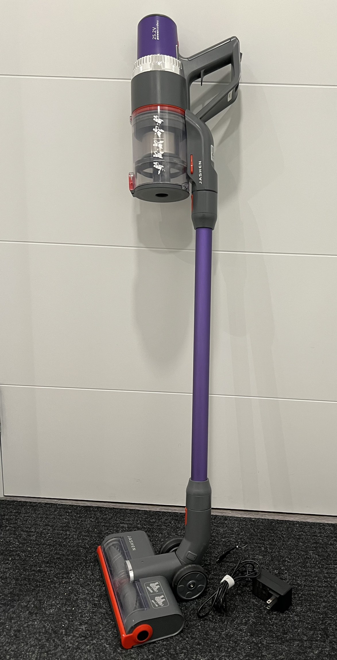 Cordless Vacuum Cleaner